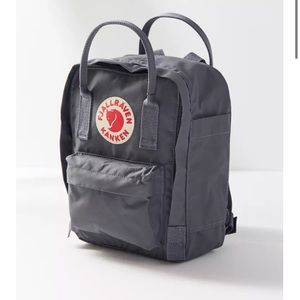 Fjallraven Kånken Mini Backpack